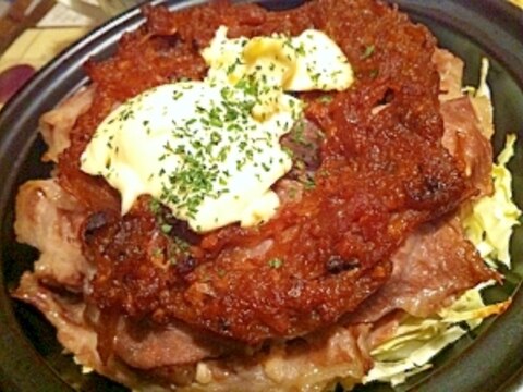 タジンでキャベツと餅と豚肉の重ね焼き